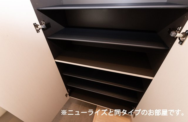 加東市上滝野のアパートの収納