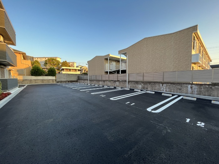 SunSunあおばおかの駐車場