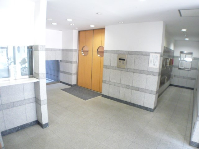 イリップス船堀の外観|エントランスホール♪