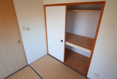 【収納】 | マンションエイト | 押入れ