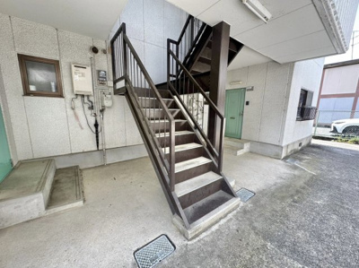 【エントランス】 | ガーデンハイツ置田