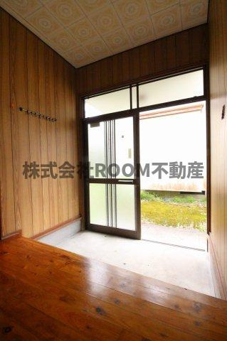 曽於市財部町南俣の一戸建ての玄関|毎日通る玄関はこちらです