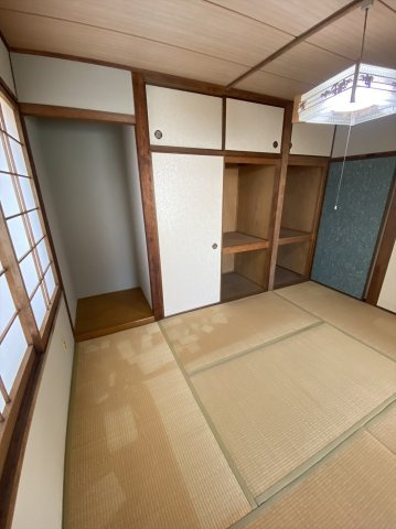 カイチビルの和室