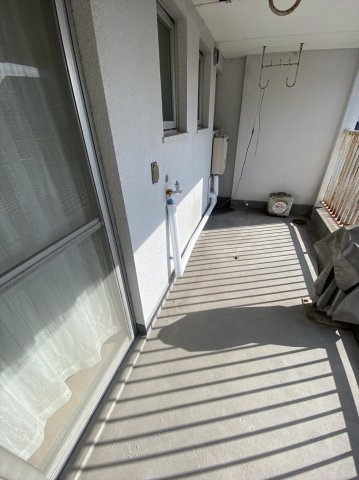 カイチビルのバルコニー