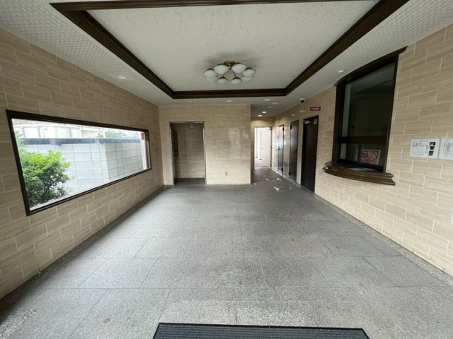 大美野レジデンスのロビー