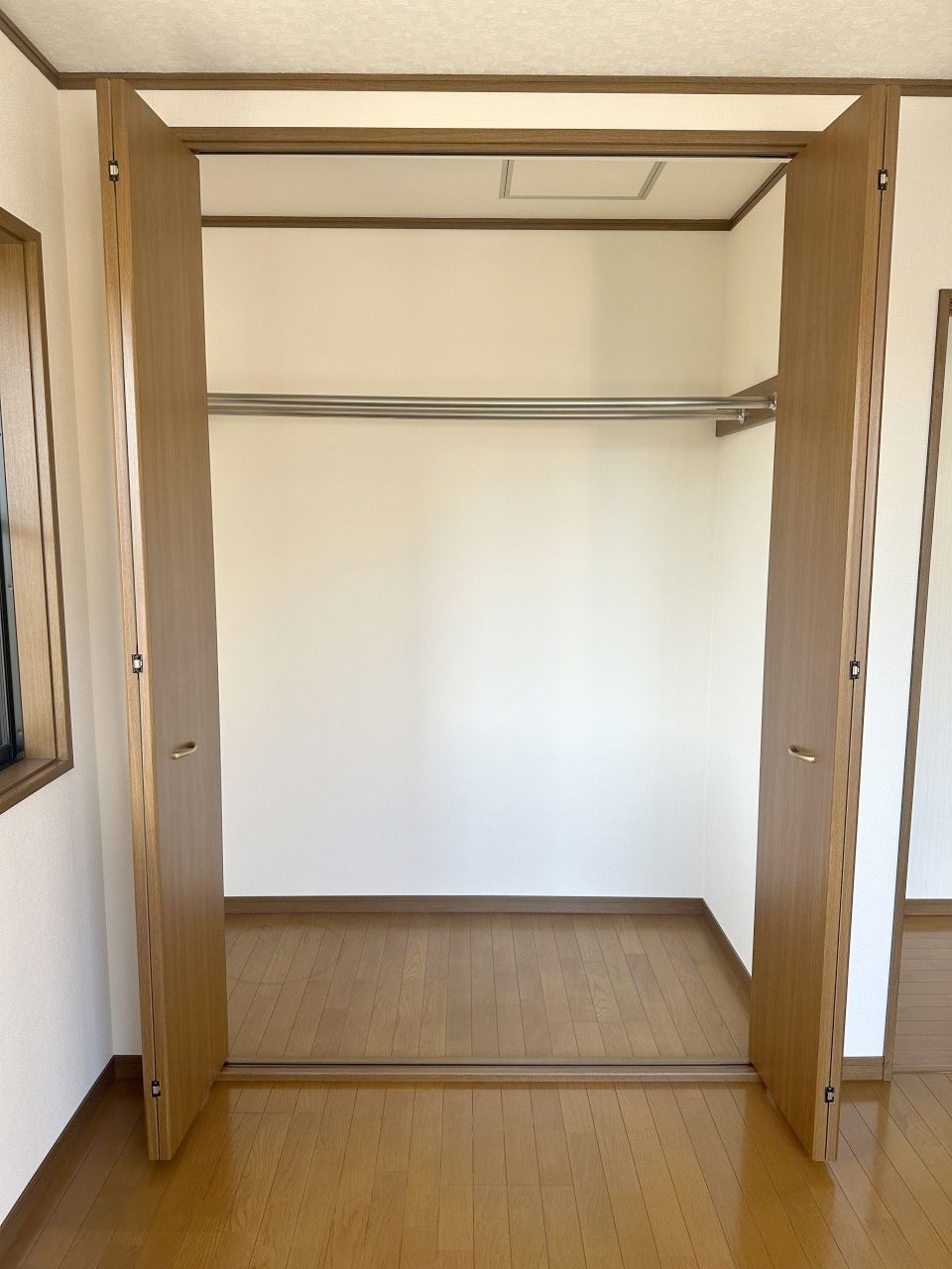 岩出市金屋・ｵｰﾅｰﾁｪﾝｼﾞ中古戸建・112773の洋室