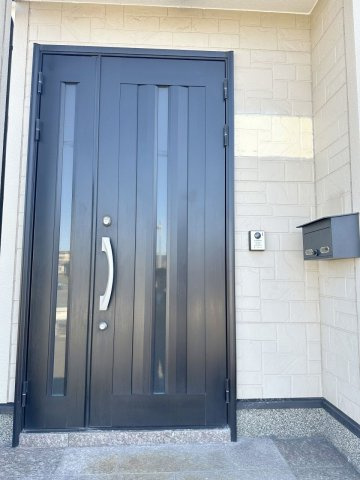 岩出市金屋・ｵｰﾅｰﾁｪﾝｼﾞ中古戸建・112773の玄関