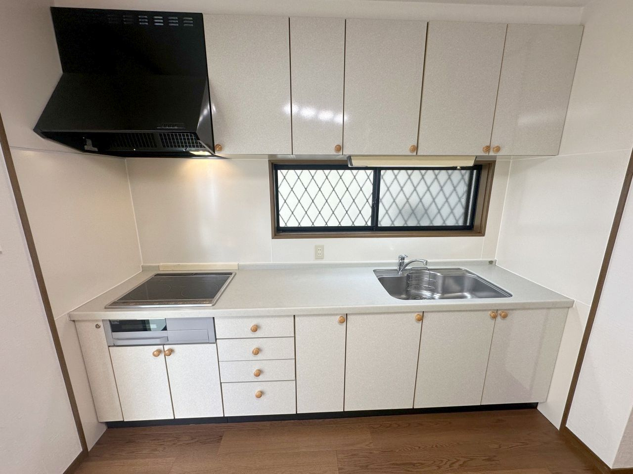 岩出市金屋・ｵｰﾅｰﾁｪﾝｼﾞ中古戸建・112773のキッチン