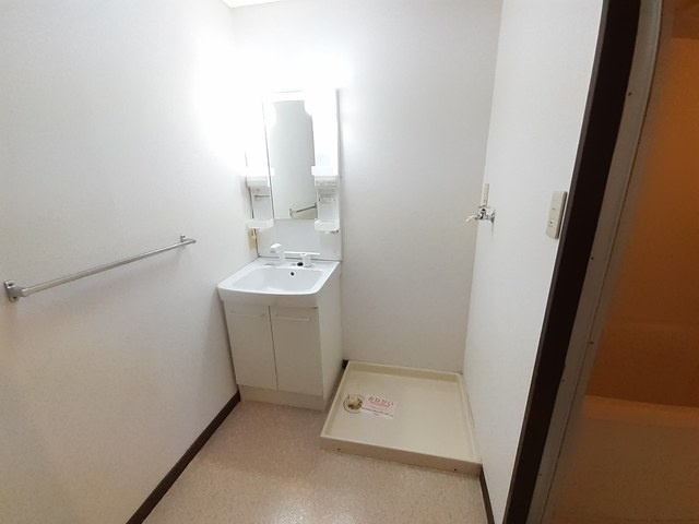 ディアコートMIHOの洗面所