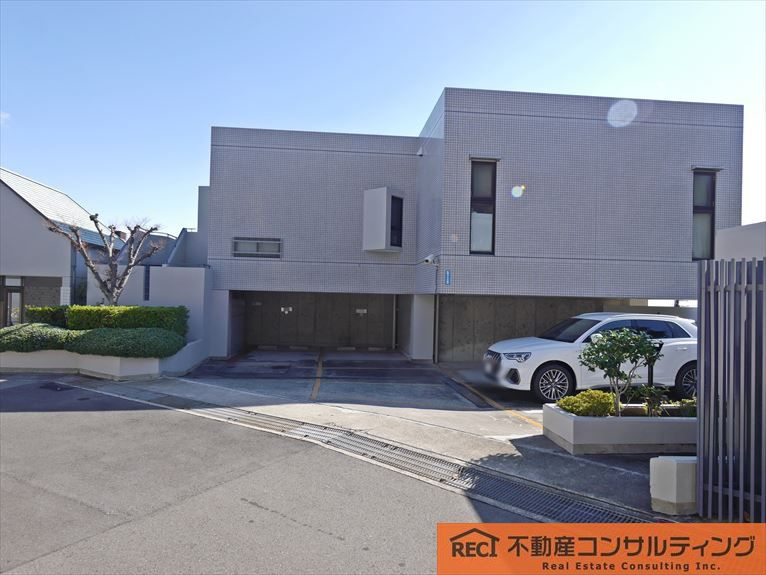 ウェストヒルズ芦屋の外観