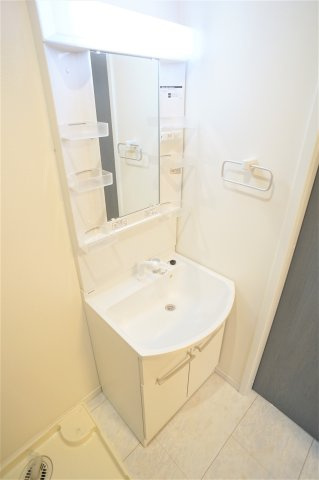 もえんどんの独立洗面台