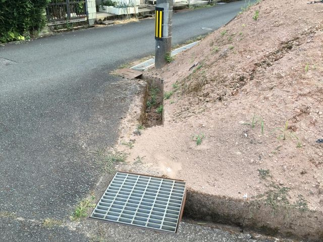 戸牧　売土地　70.93坪の外観|前面道路含む現地写真