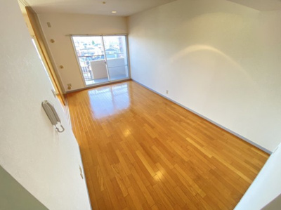 【居間・リビング】 | ハイムスーベニール東豊中