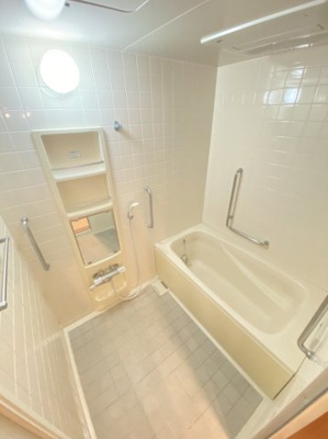 【浴室】 | ロゴ緑地