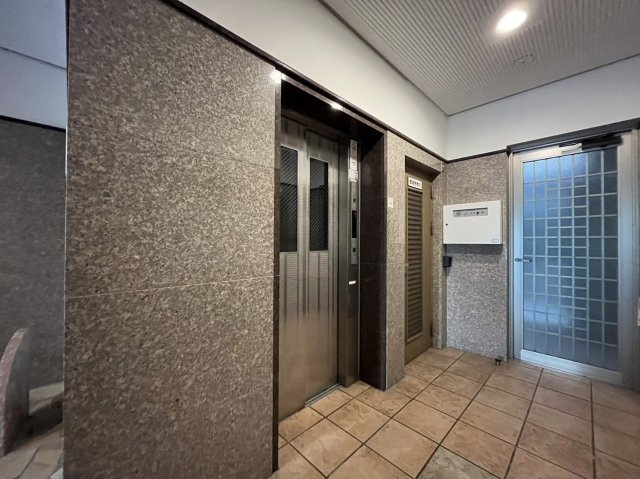 ライオンズマンション金山第2のエントランス|ライオンズマンション金山第2