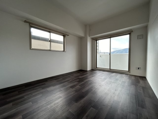 【居間・リビング】TOR1st　BLD.