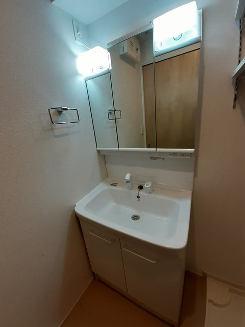 クレストTSの独立洗面台