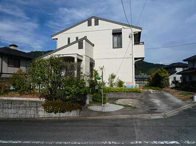 【外観】 | 東広島市入野中山台２丁目 グリューネン入野