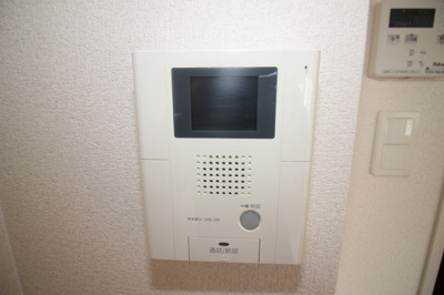 【セキュリティ】 | グランディ県庁前 | 別号室の写真になります。現況優先。