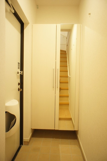 【玄関】 | リュミエールⅣ　 | シンプルで使いやすい玄関です