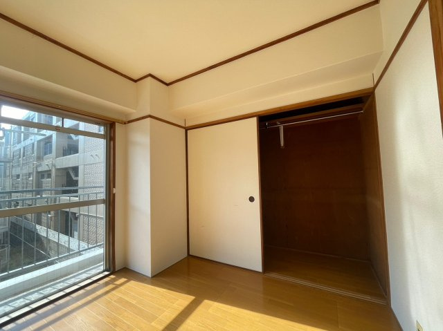 サンコート芦屋の居間・リビング