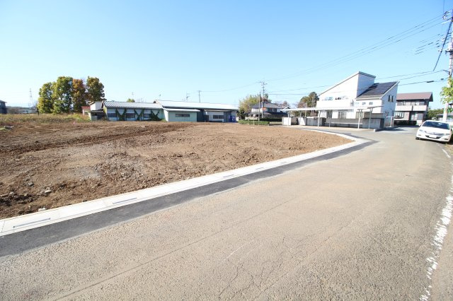 坂戸市横沼　建築条件なし売地　「若葉駅」3.6ｋｍ　敷地90坪　【三芳野小学区】の外観