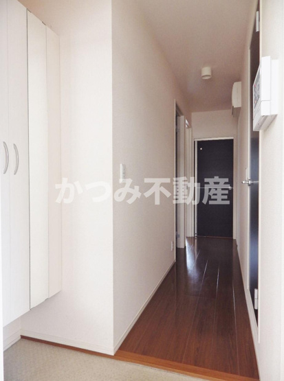 【玄関】 | レフィナード（D-ROOM） | 他号室参考写真