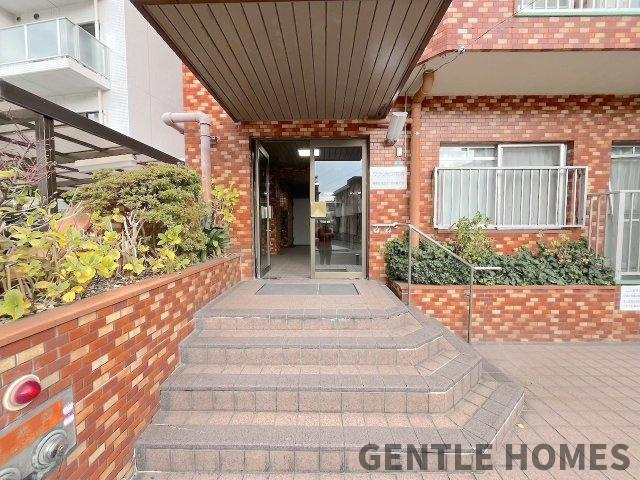 グランピア住吉のエントランス