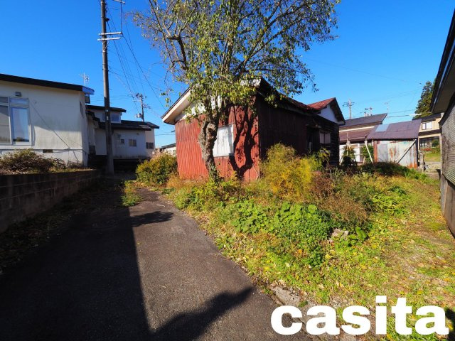 【外観】 | 【建築条件なし】大仙市刈和野小野 陽当たりのよい南道路の57.89坪 解体更地渡し