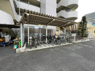 【その他共用部分】 | ハートランドビル | 駐輪場です。