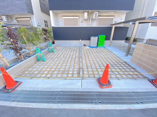 フジパレス北野田Ⅱ番館の駐車場