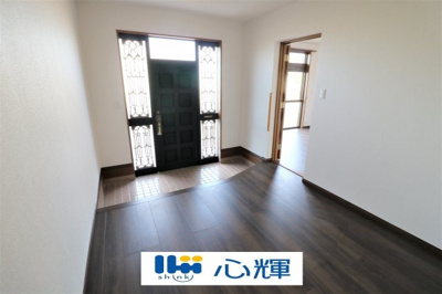 【玄関】 | 西際波台3丁目中古家屋2階建 | 玄関をスッキリ綺麗な空間にまとめます。
