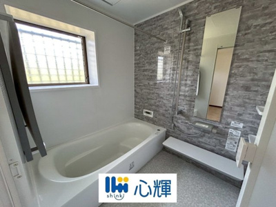 【浴室】 | 西際波台3丁目中古家屋2階建 | ユニットバス交換工事完了しました。