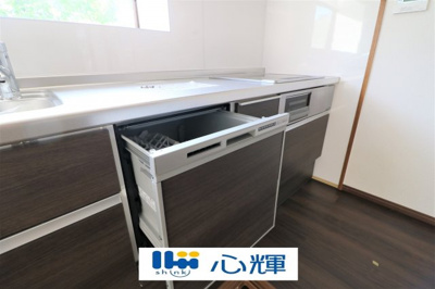 【キッチン】 | 西際波台3丁目中古家屋2階建 | 食洗器付きです。