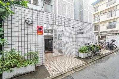 【エントランス】 | トップルーム新宿