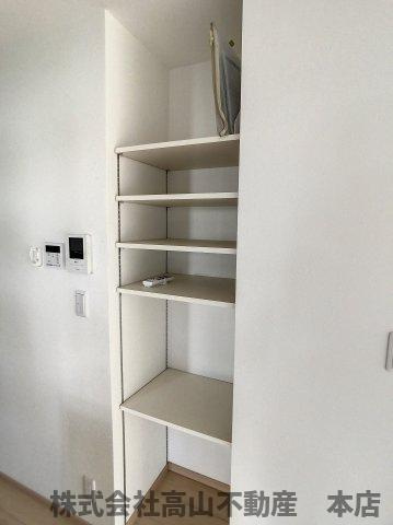 アルヴィータ東郷の収納