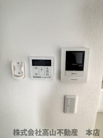 アルヴィータ東郷のその他