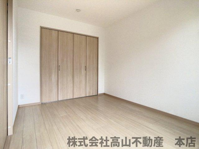 アルヴィータ東郷の洋室