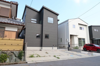 【外観】 | 野洲市行畑2丁目　中古戸建