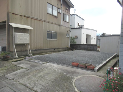 【駐車場】 | 能代市二ツ井町比井野・中古住宅兼倉庫（店舗）