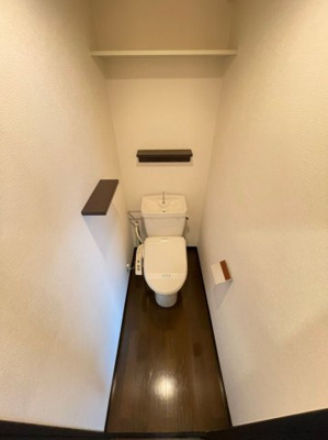 【トイレ】 | ピュアドーム博多エクセーヌ | 別号室の写真になります。現況優先。