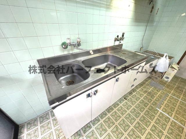 藤阪元町3丁目戸建　賃貸のキッチン|使いやすいキッチンです