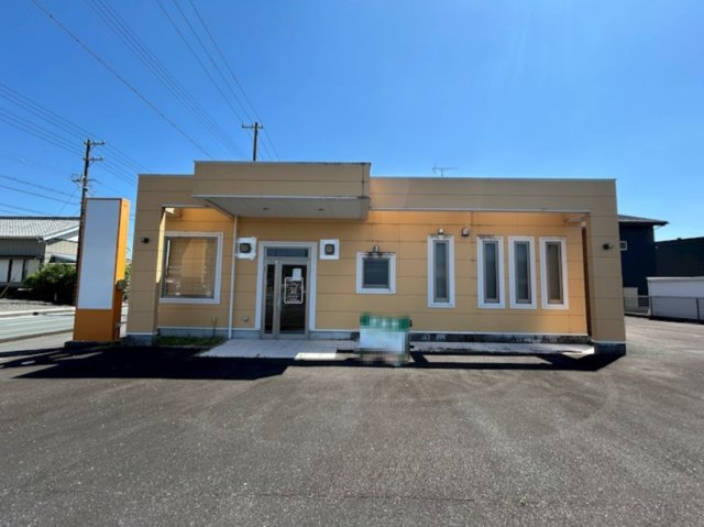 三ヶ日岡本貸店舗・事務所・診療所の外観