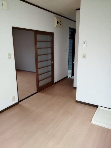 サン・ハイツの居間・リビング