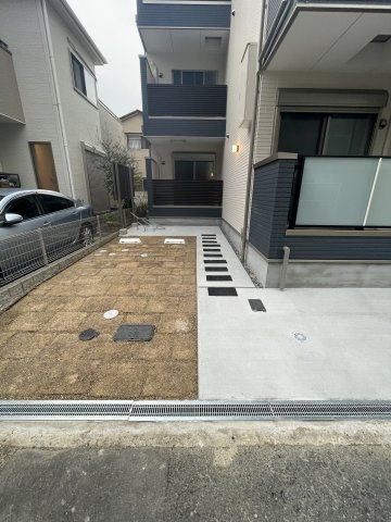 FaseciaTonoの駐車場