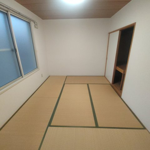 酒巻ハイツ２号棟の和室