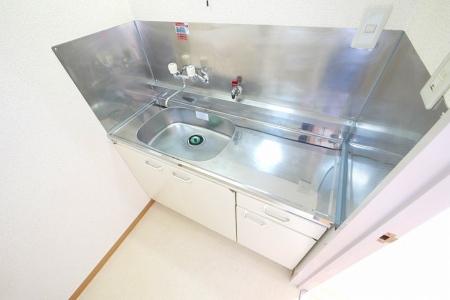 コーポ諏訪柳町のキッチン