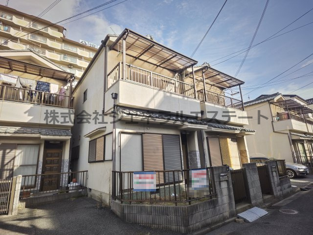 辻本ハイツ6号の外観