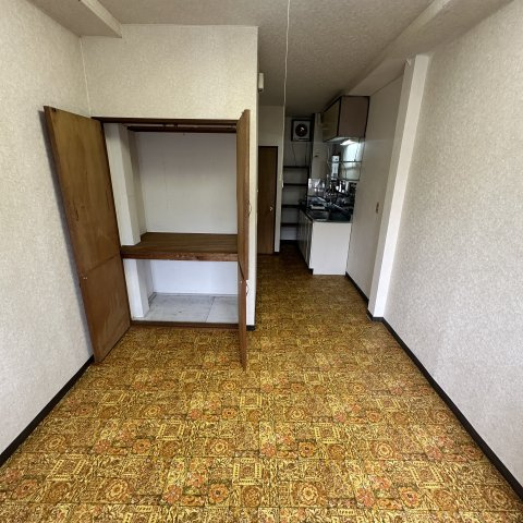 宝マンションの内装