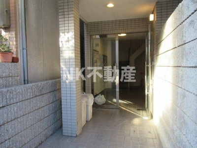 【エントランス】 | エスタイル小阪(河内小阪賃貸） | 建物の内部です